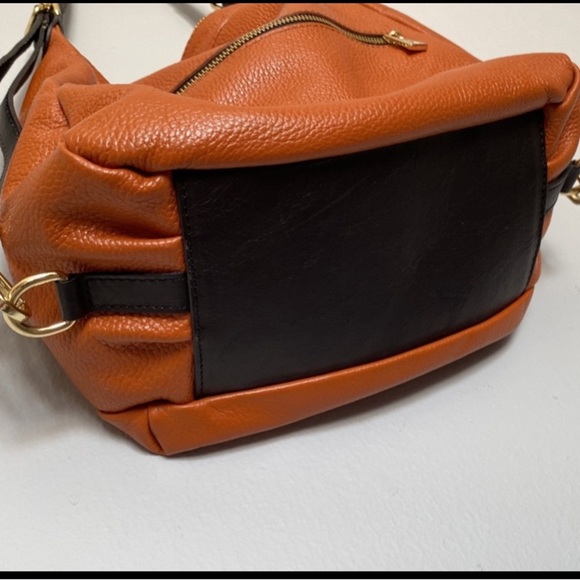 Valentina Tradizione Italiana Convertible Orange Bag/Backpack - Picture 7 of 12
